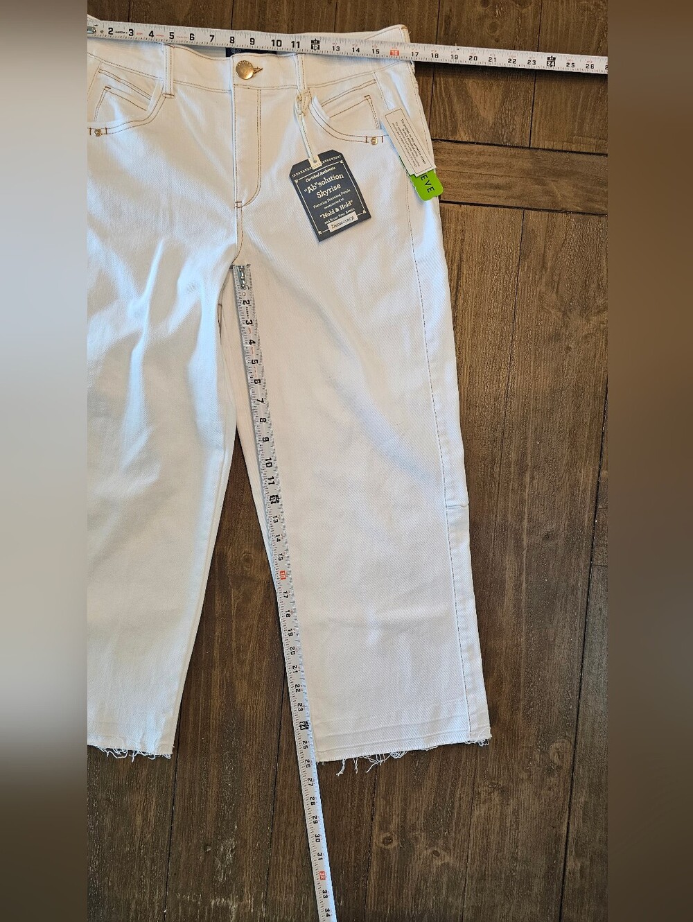 Democracy Off-White Cropped Straight Wide-Leg Jeans Women's Sz 10 NWT - Picture 7 of 8